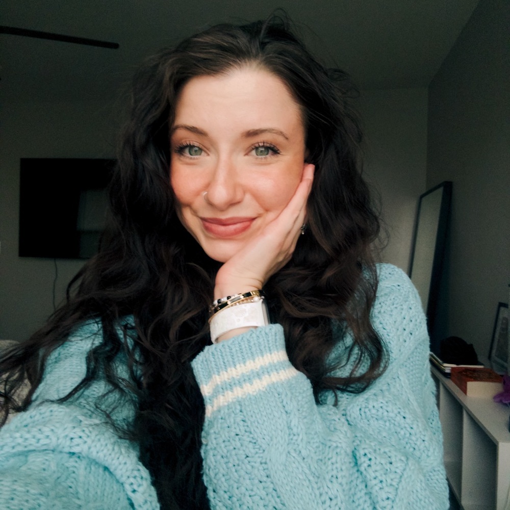 Meet your Posher, Kayla